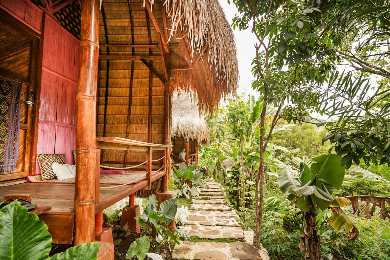 Sten Lodge Labuan Bajo Exterior foto