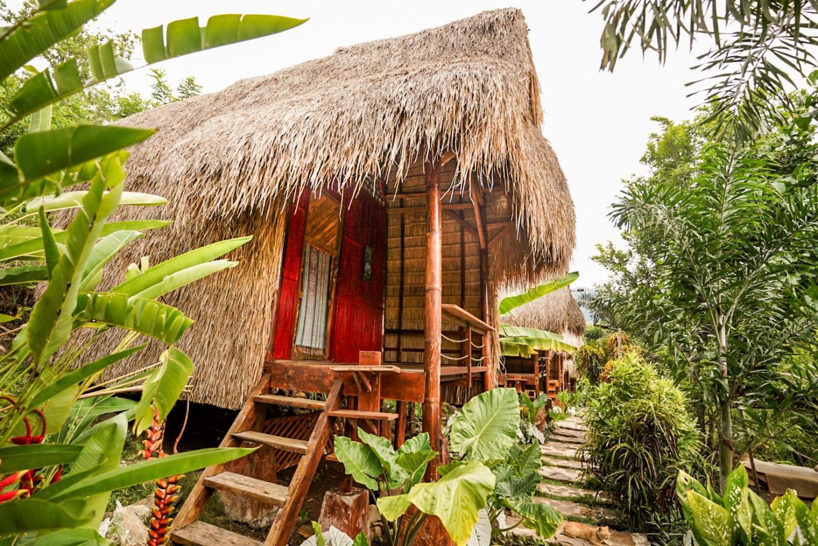 Sten Lodge Labuan Bajo Exterior foto