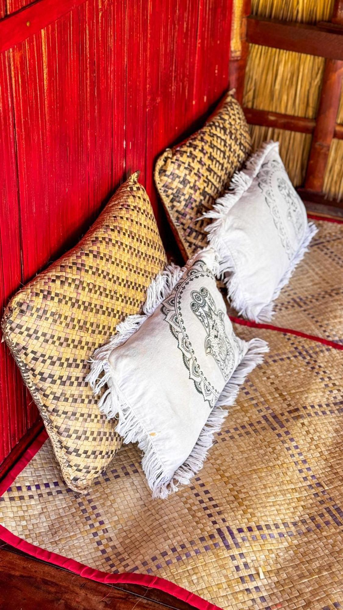 Sten Lodge Labuan Bajo Exterior foto